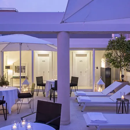 White Villa Hotel-3
